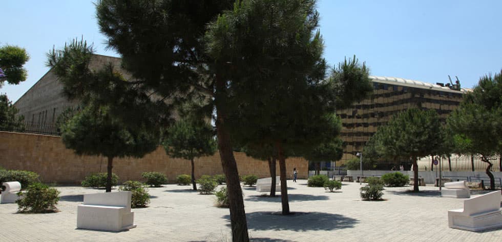 Public Sculptures — The Garden of Dialogue — Beirut — 2010 — 3